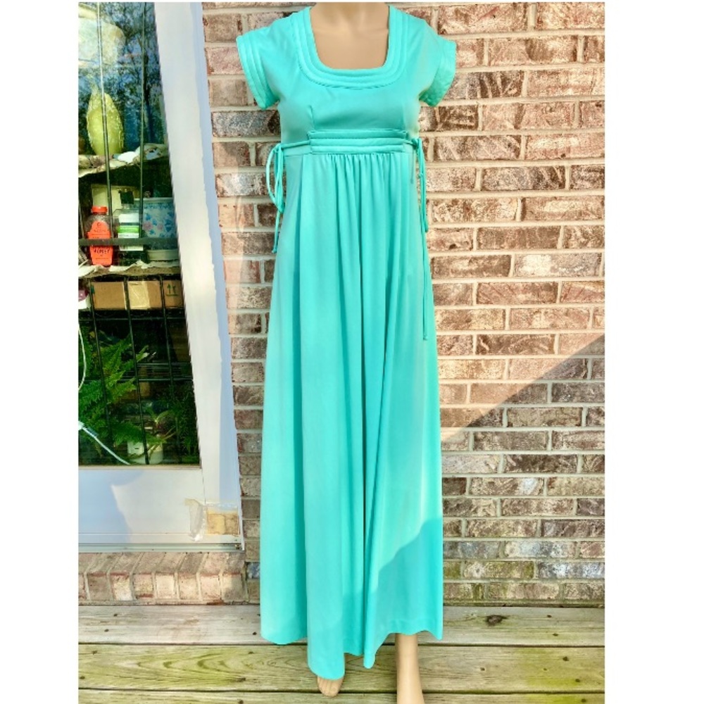 True 1970s Vintage Bridgerton Regency Cottagecore Mint Green Maxi Dress